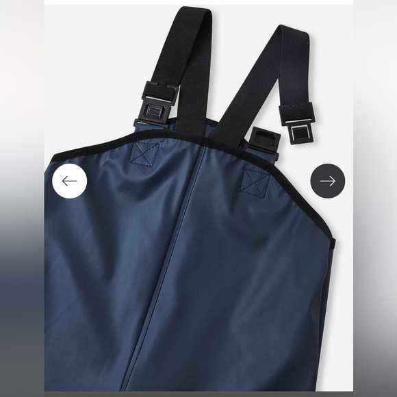 Waterproof Two-Piece Rain
Set - Tihku - Picture 7 of 13